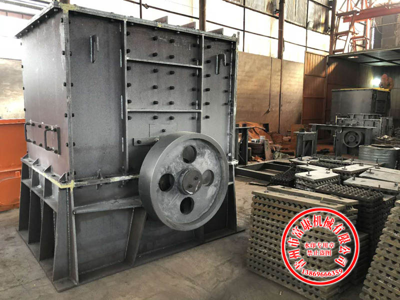 移動(dòng)破碎站 移動(dòng)破碎站