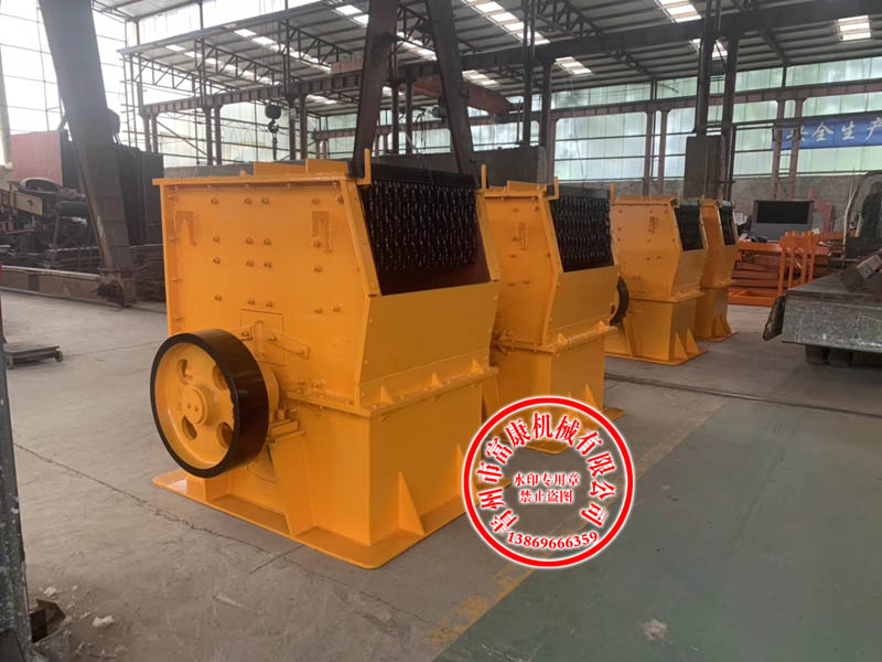 移動(dòng)破碎篩分站廠家 移動(dòng)破碎篩分站廠家