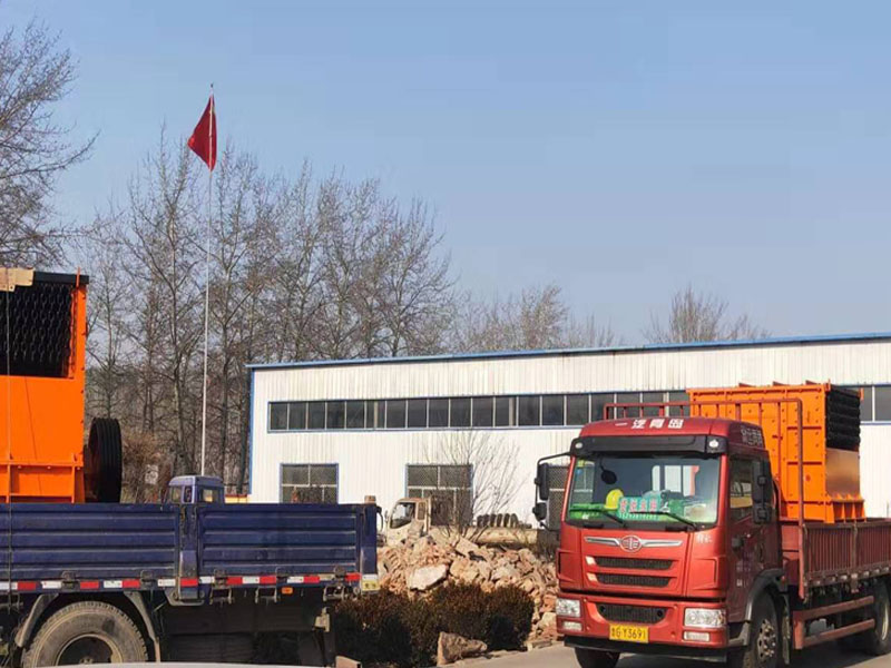 移動反擊式破碎站廠家 移動反擊式破碎站廠家