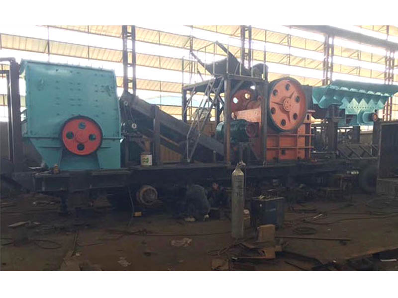 半移動(dòng)破碎站 半移動(dòng)破碎站