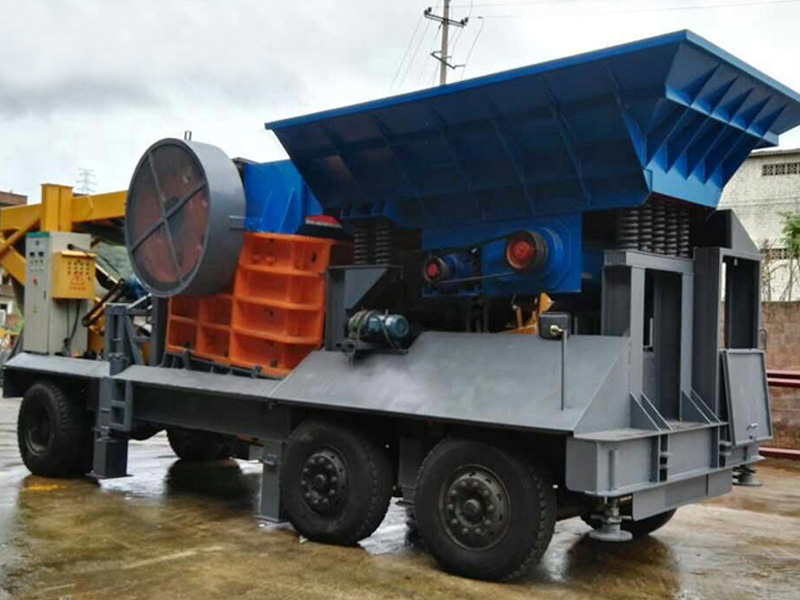 粗碎移動(dòng)破碎站 粗碎移動(dòng)破碎站